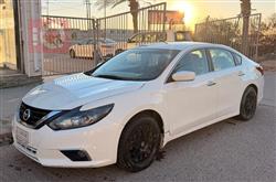 نيسان ألتيما